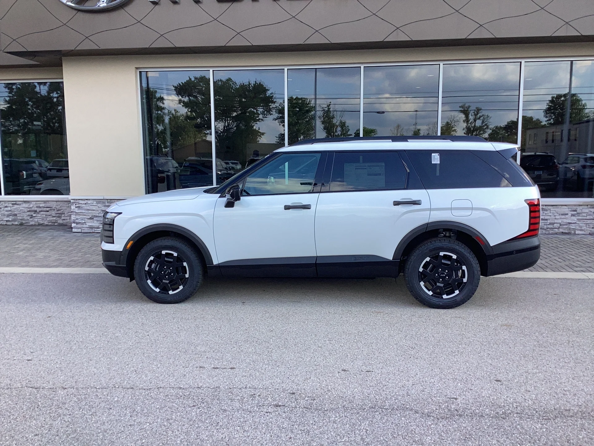 New 2026 Creamy White Pearl Hyundai XRT Pro image 8
