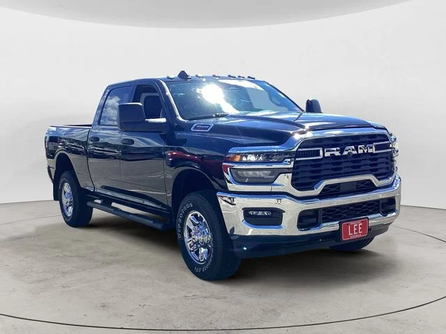New 2026 Diamond Black Ram TRADESMAN CREW CAB 4X4 6