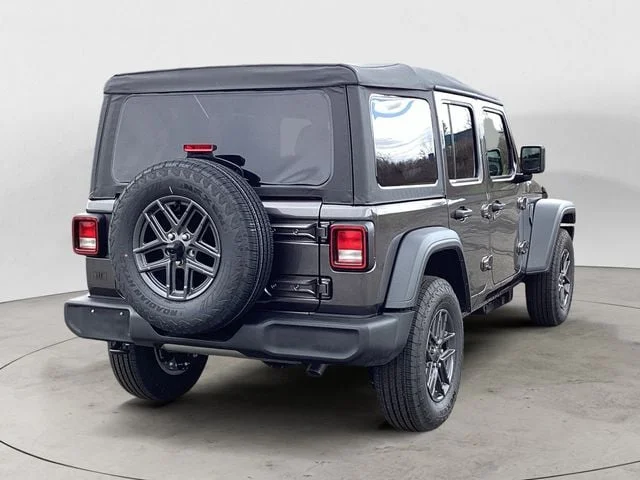 New 2026 Granite Crystal Metallic Clearcoat Jeep 4-DOOR SPORT image 6