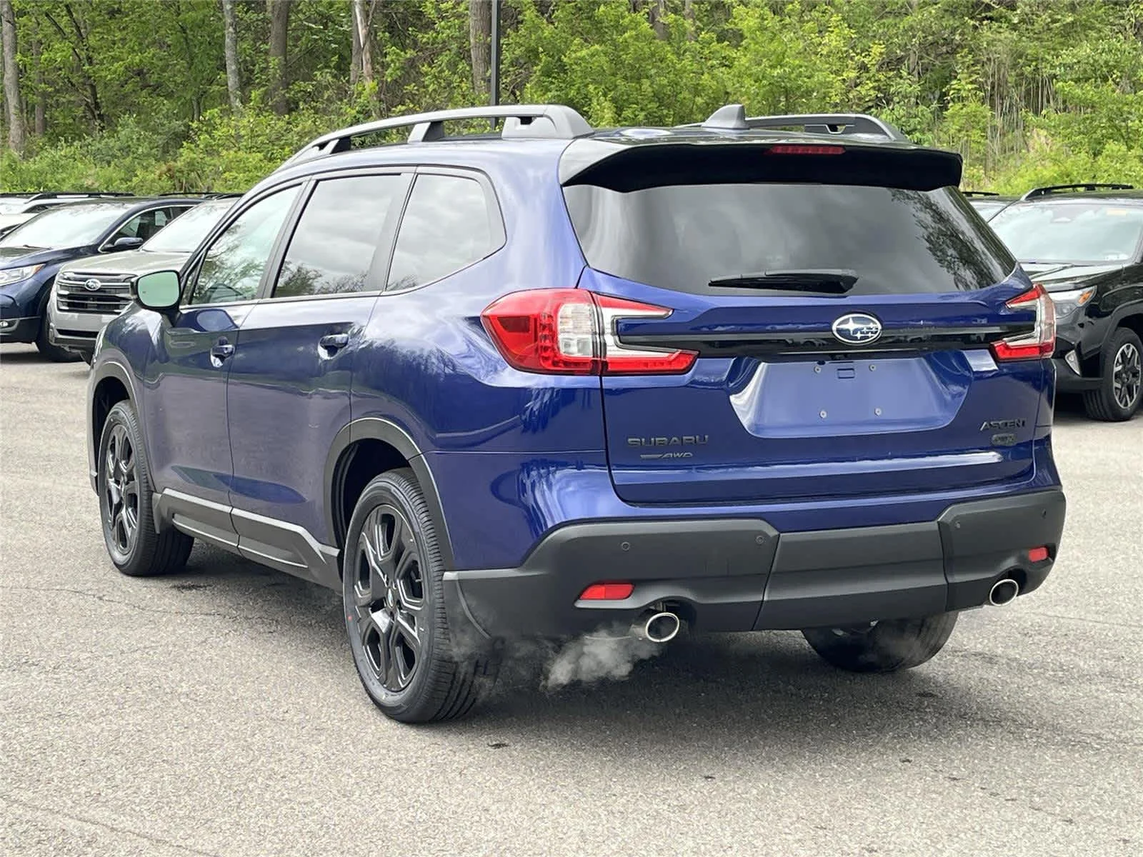 New 2026 SAPPHIRE BLUE PEARL Subaru Onyx Edition Touring 7-Passenger image 3