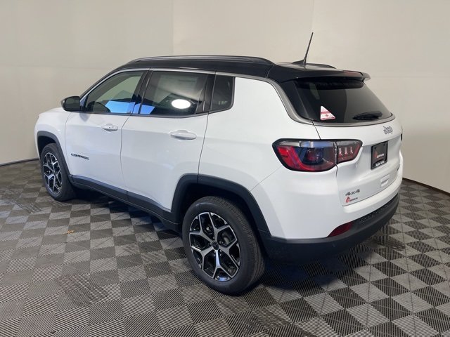 2026 Jeep Compass Limited photo 4