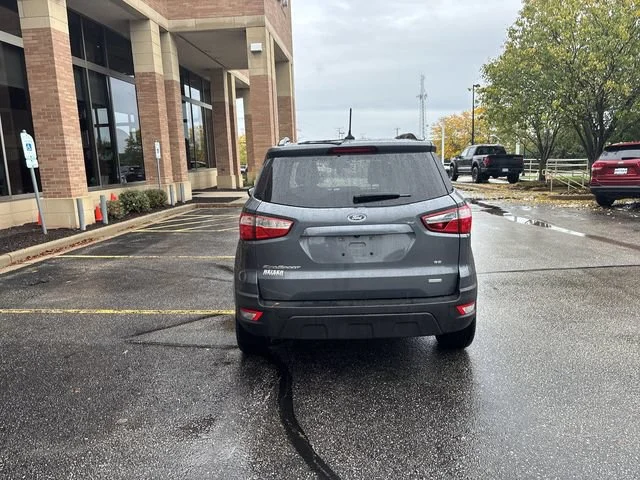 Used 2020 Gray Ford SE image 12