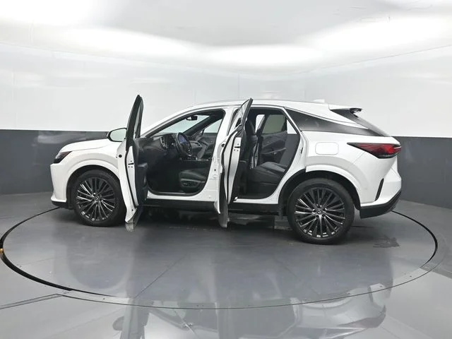 Used 2023 White Lexus 350 Luxury image 40