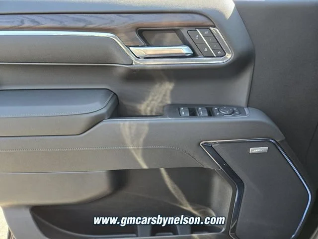 New 2026 Onyx Black GMC SLT image 15