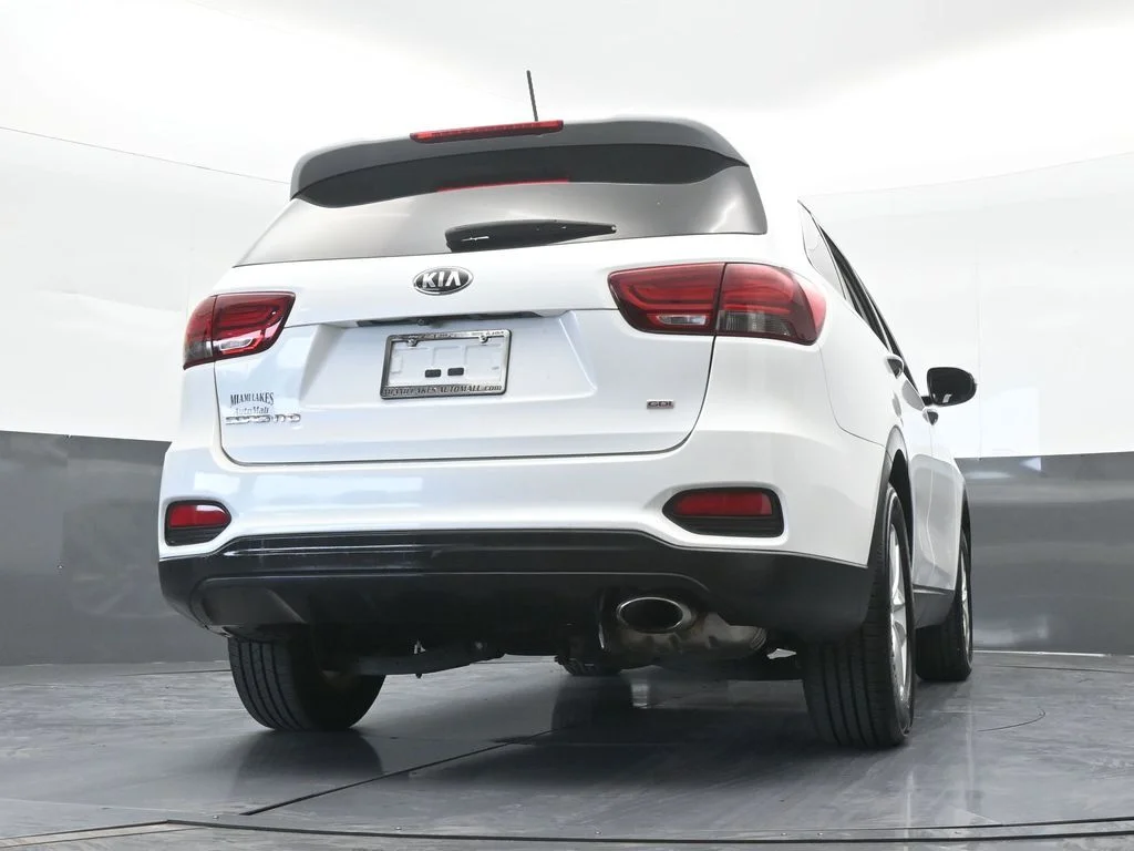 Used 2020 Snow White Pearl Kia LX image 52