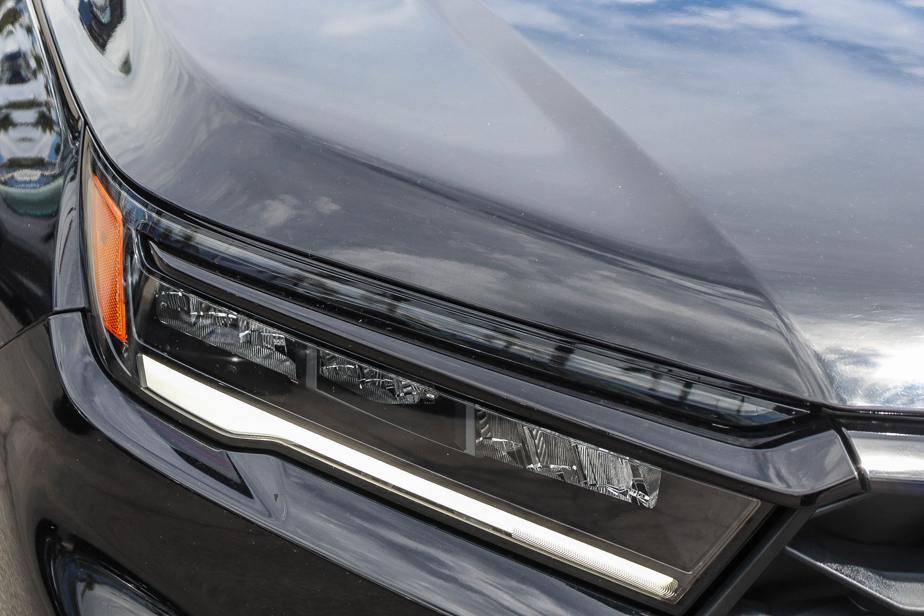 2025 Honda Pilot Sport - Photo 41
