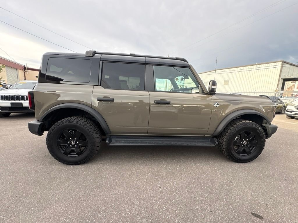 Used 2025 Gray Ford Outer Banks image 2