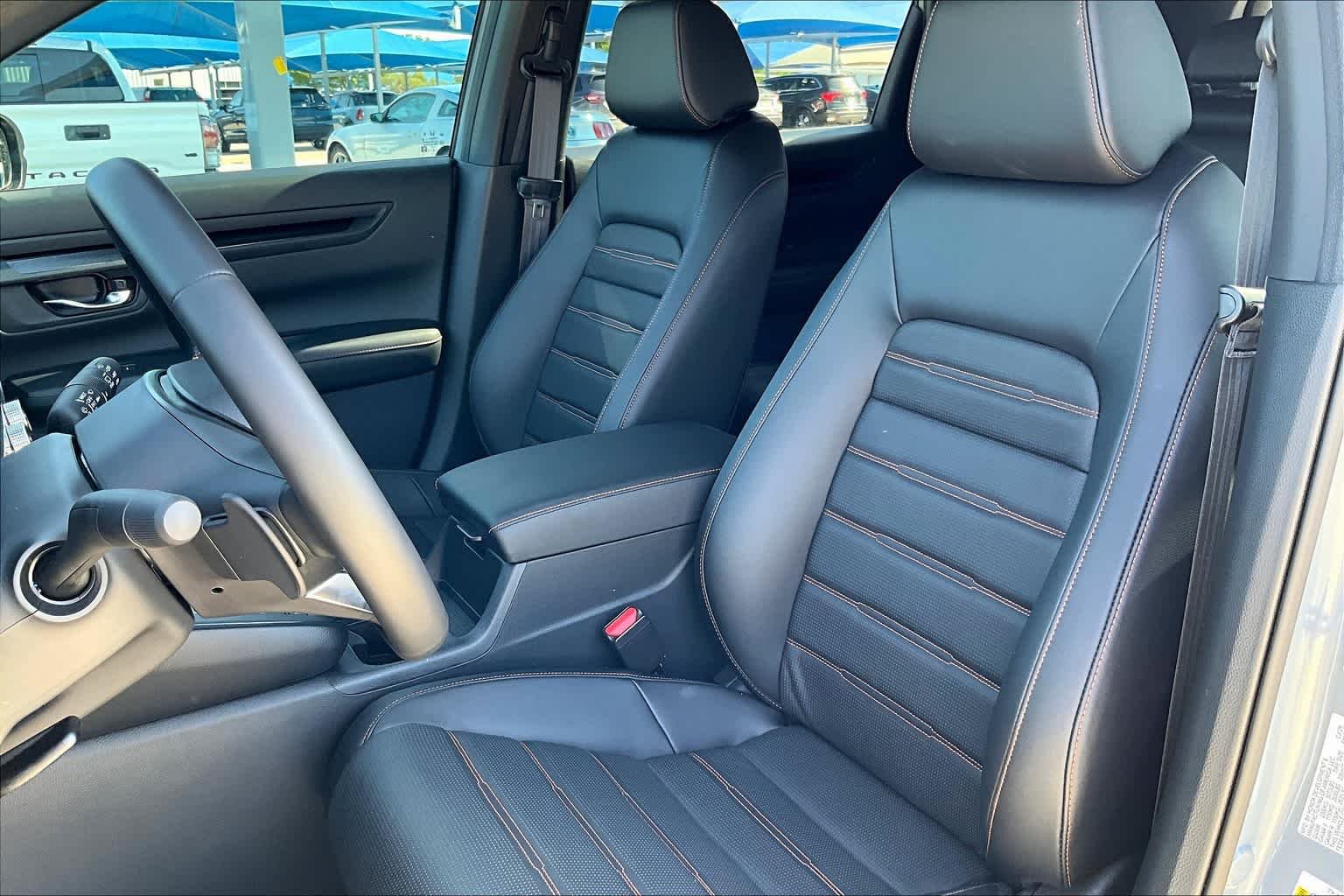 Used 2025 Urban Gray Pearl Honda Sport-L image 9