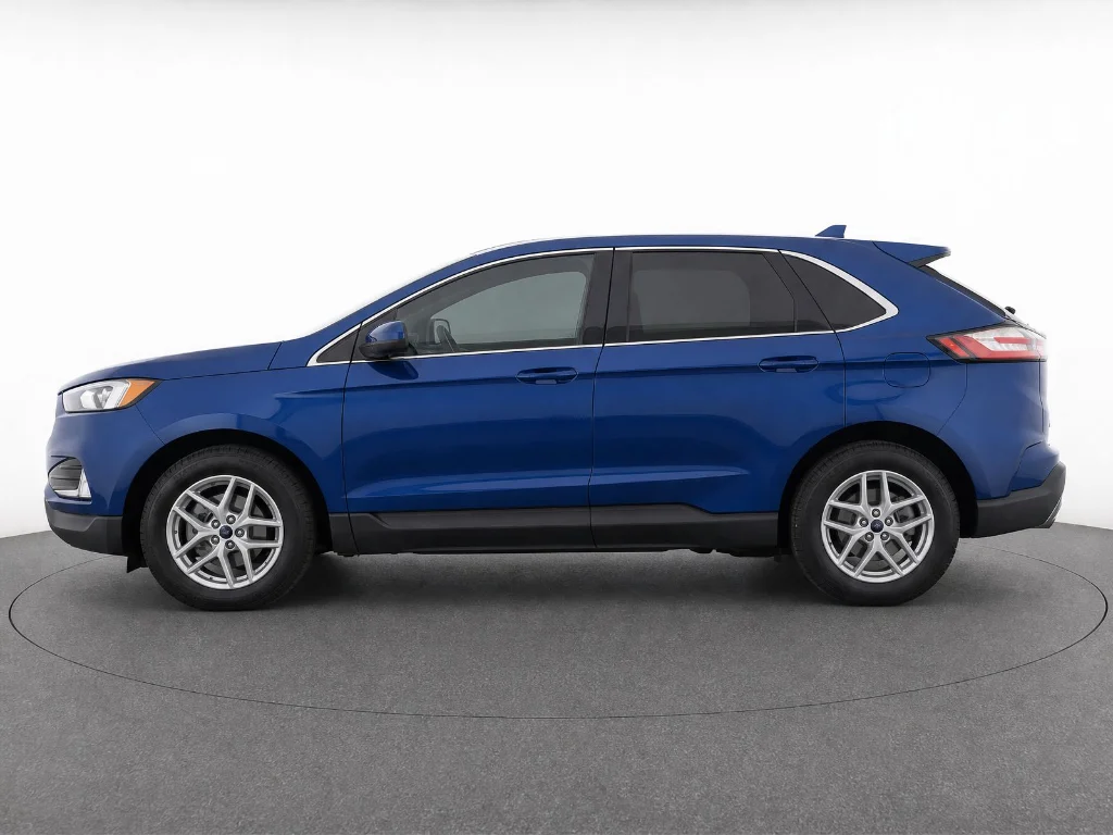 Certified Used 2023 Atlas Blue Ford SEL image 6