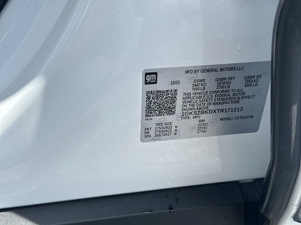 Used 2026 White GMC Elevation image 26