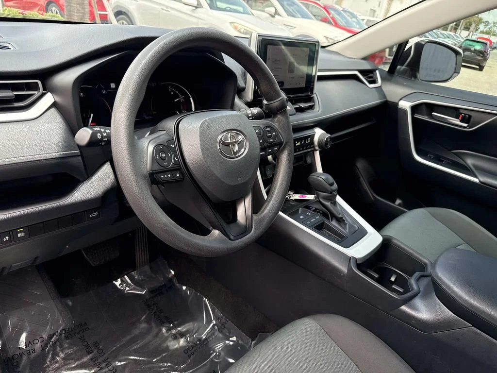 Used 2024 White Toyota XLE image 23