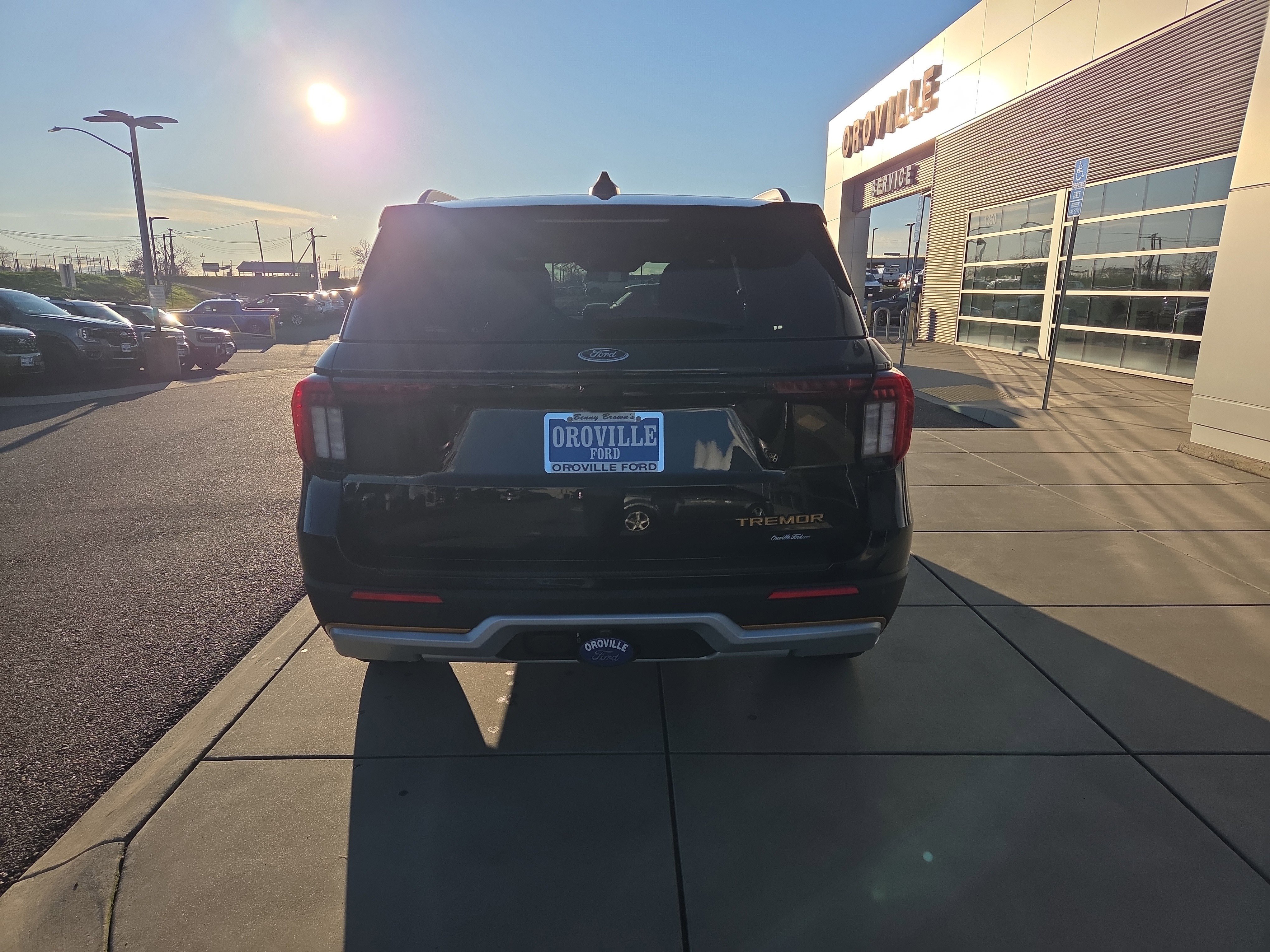 New 2026 Agate Black Metallic Ford Tremor® image 4