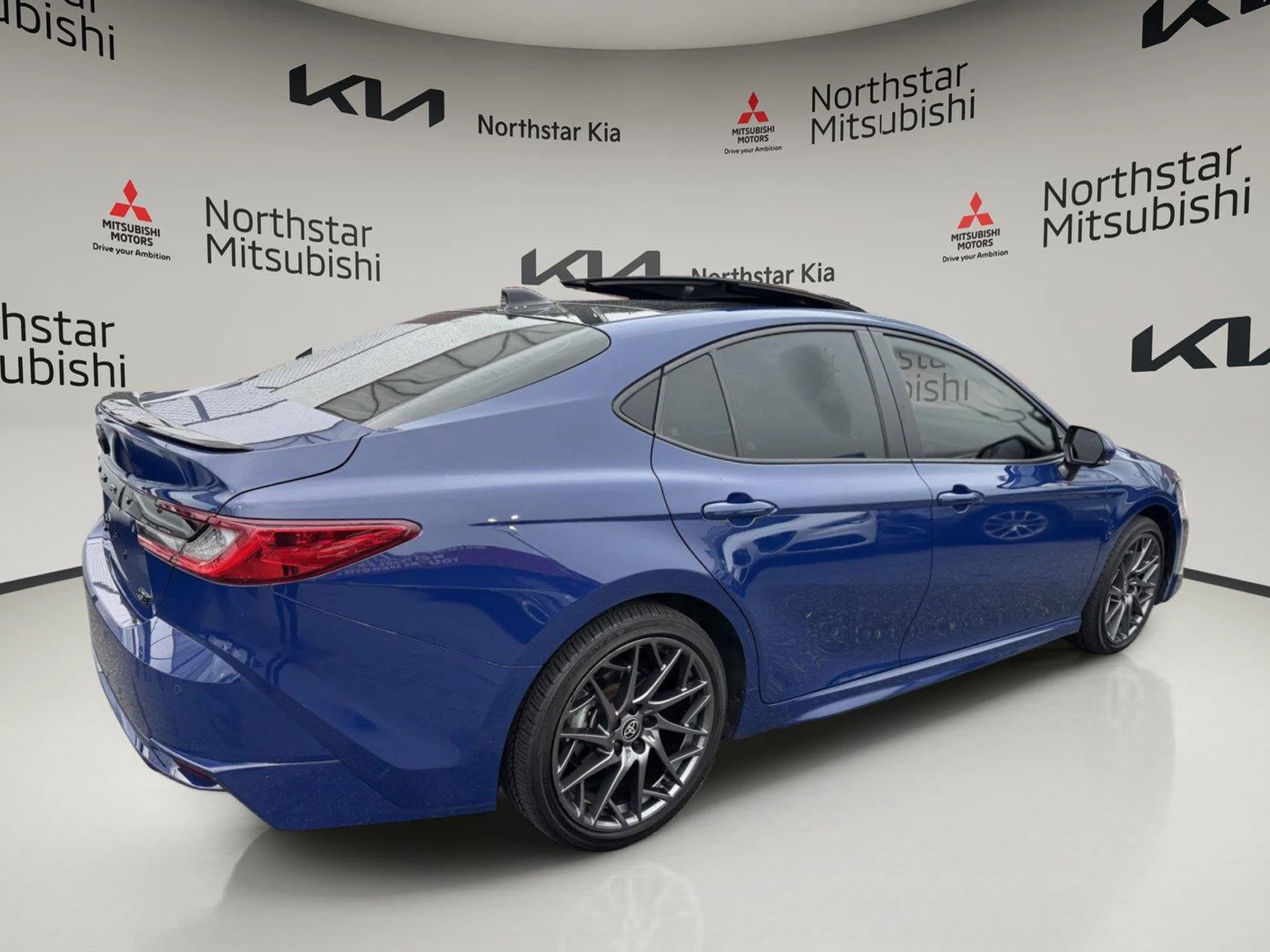 Used 2025 Reservoir Blue Toyota XSE image 10