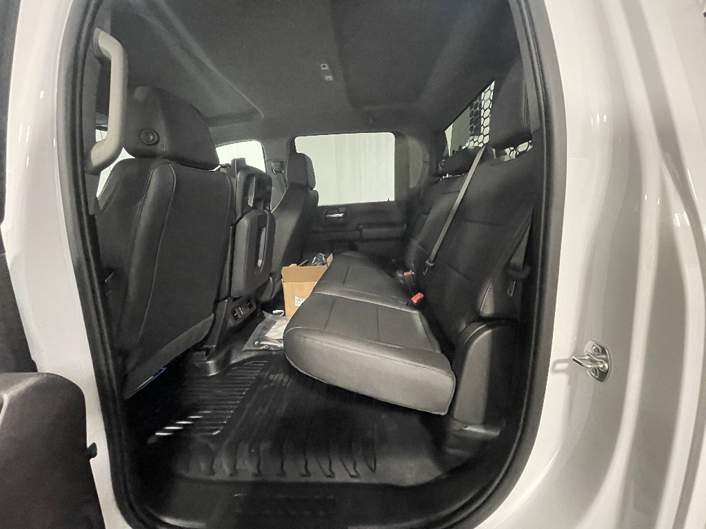 2026 GMC Sierra 3500HD Pro - Photo 17