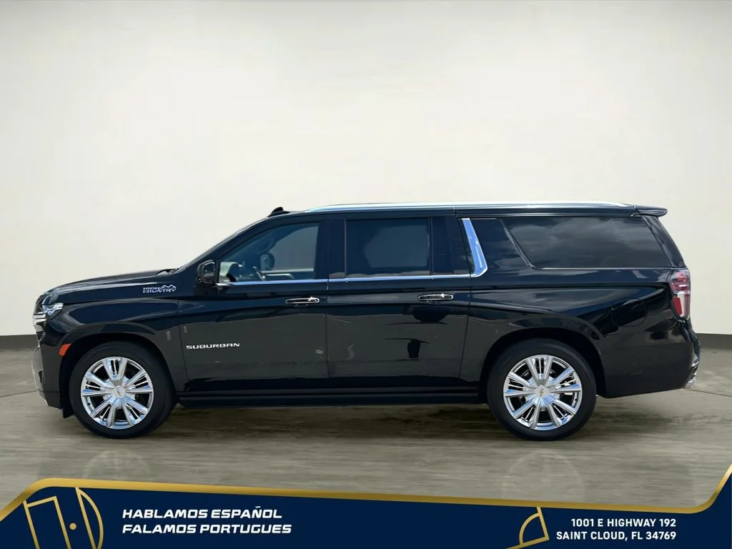 Used 2024 Black Chevrolet High Country image 3
