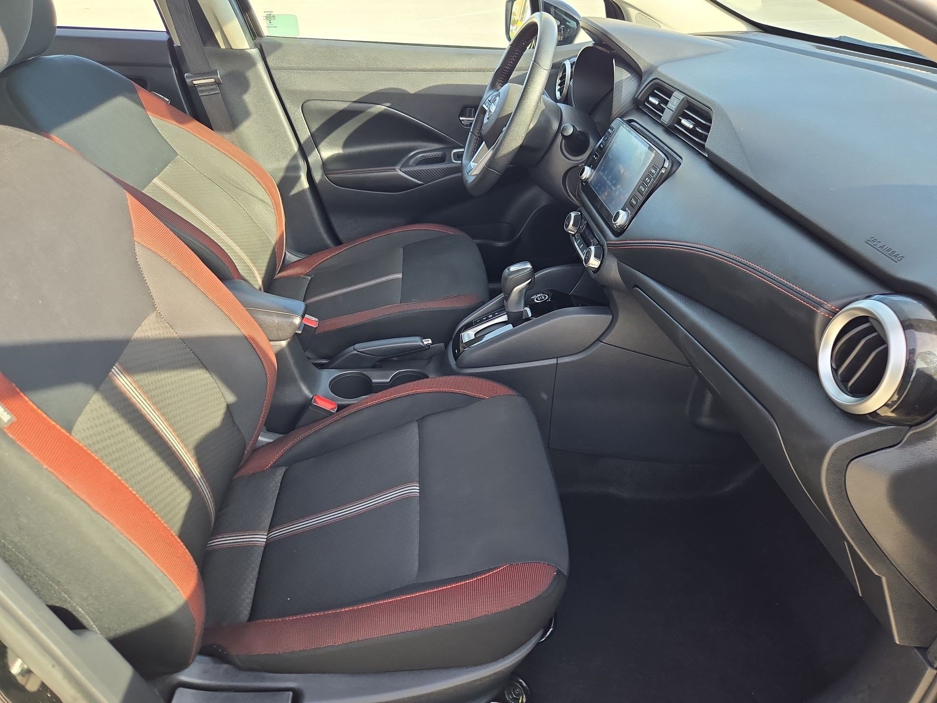 Used 2024 Super Black Nissan SR image 29