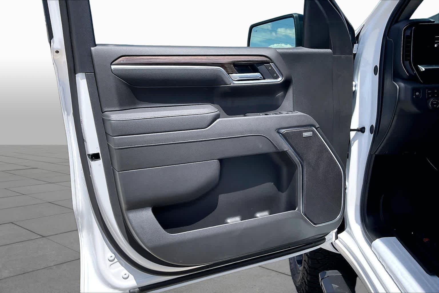 2026 Chevrolet Silverado 1500 RST - Photo 11