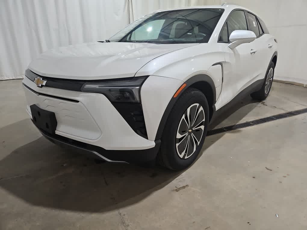 Used 2024 Chevrolet Blazer EV LT with VIN 3GNKDBRJ8RS211044 for sale in Waterville, ME
