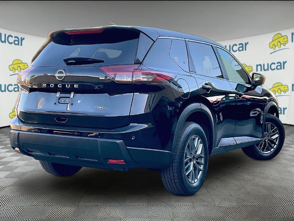 Used 2024 Black Nissan S image 6