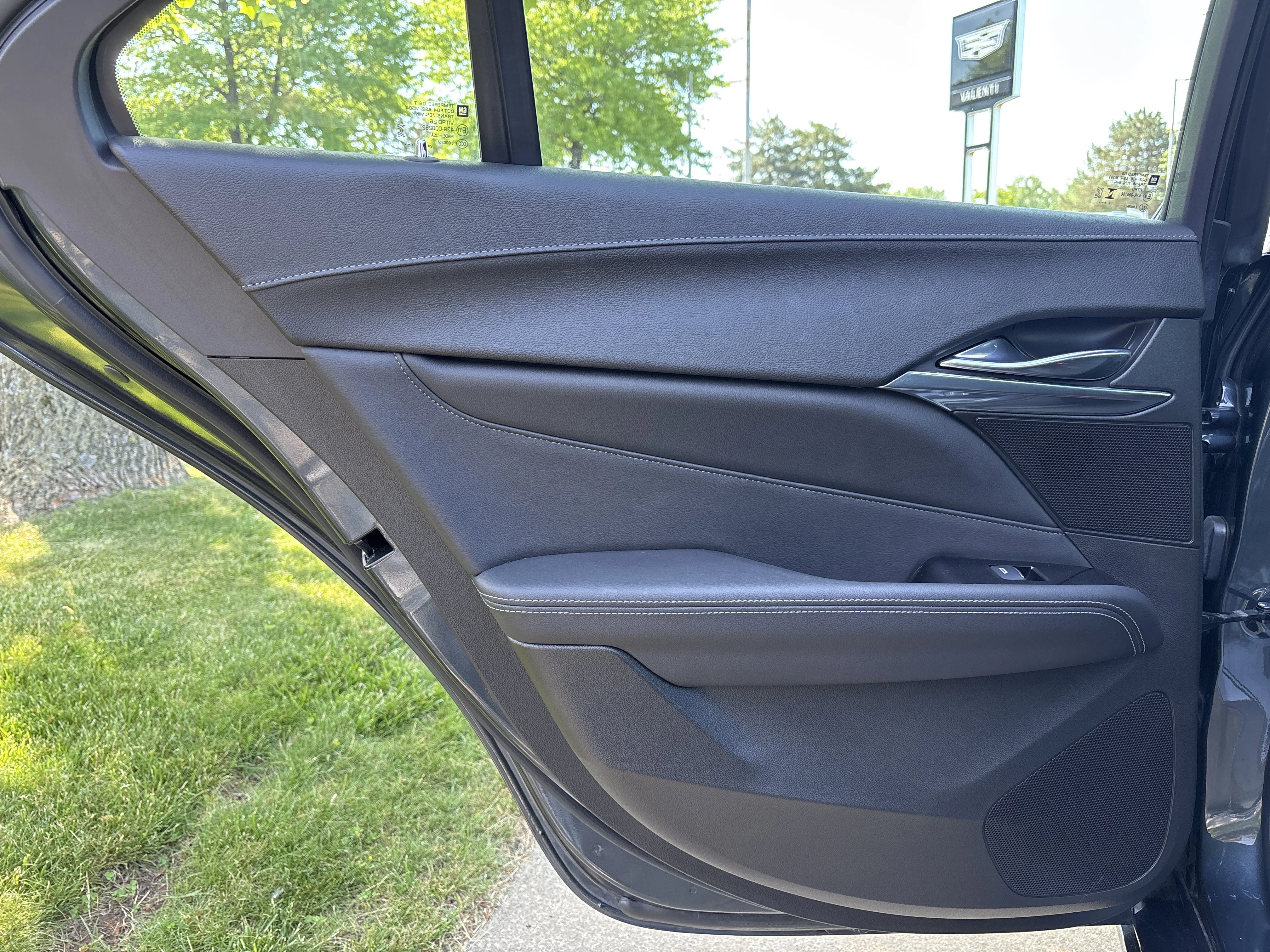Used 2025 Deep Space Metallic Cadillac Premium Luxury image 28