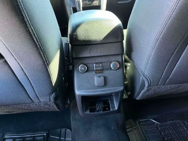 Used 2016 Blue Ford XLT image 16
