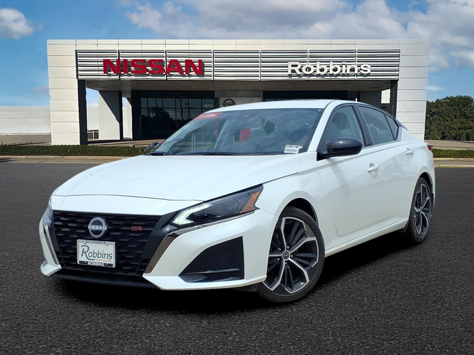 2025 Nissan Altima SR - 0