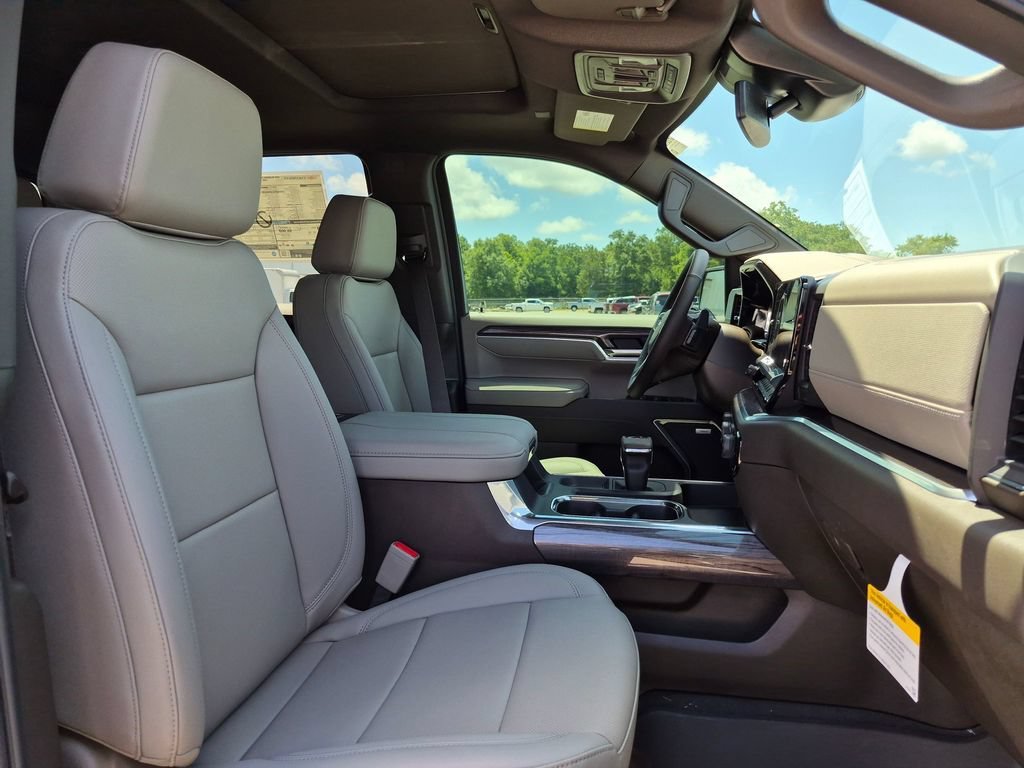 2026 Chevrolet Silverado 1500 LTZ - Photo 30