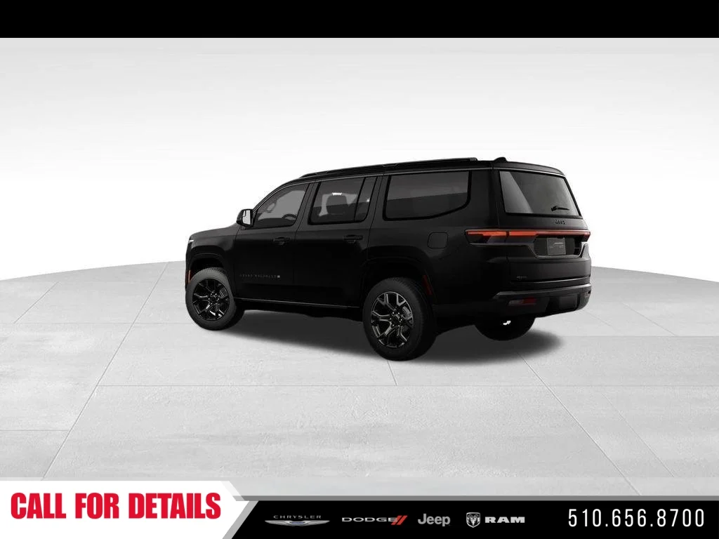 New 2026 High Gloss Black Exterior Paint Jeep Limited Altitude image 4