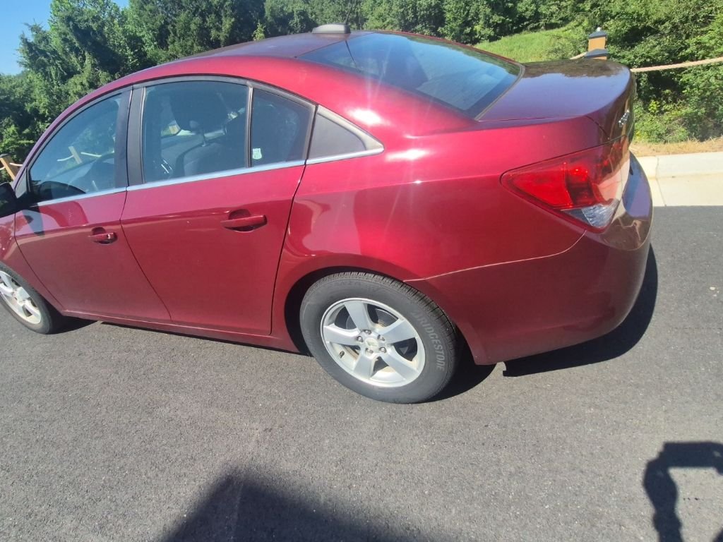 Used 2015 Red Tintcoat Chevrolet 1LT image 5