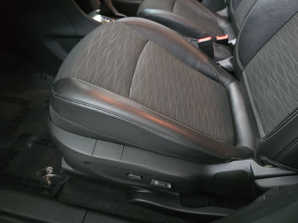 Used 2016 Silver Buick Base image 30