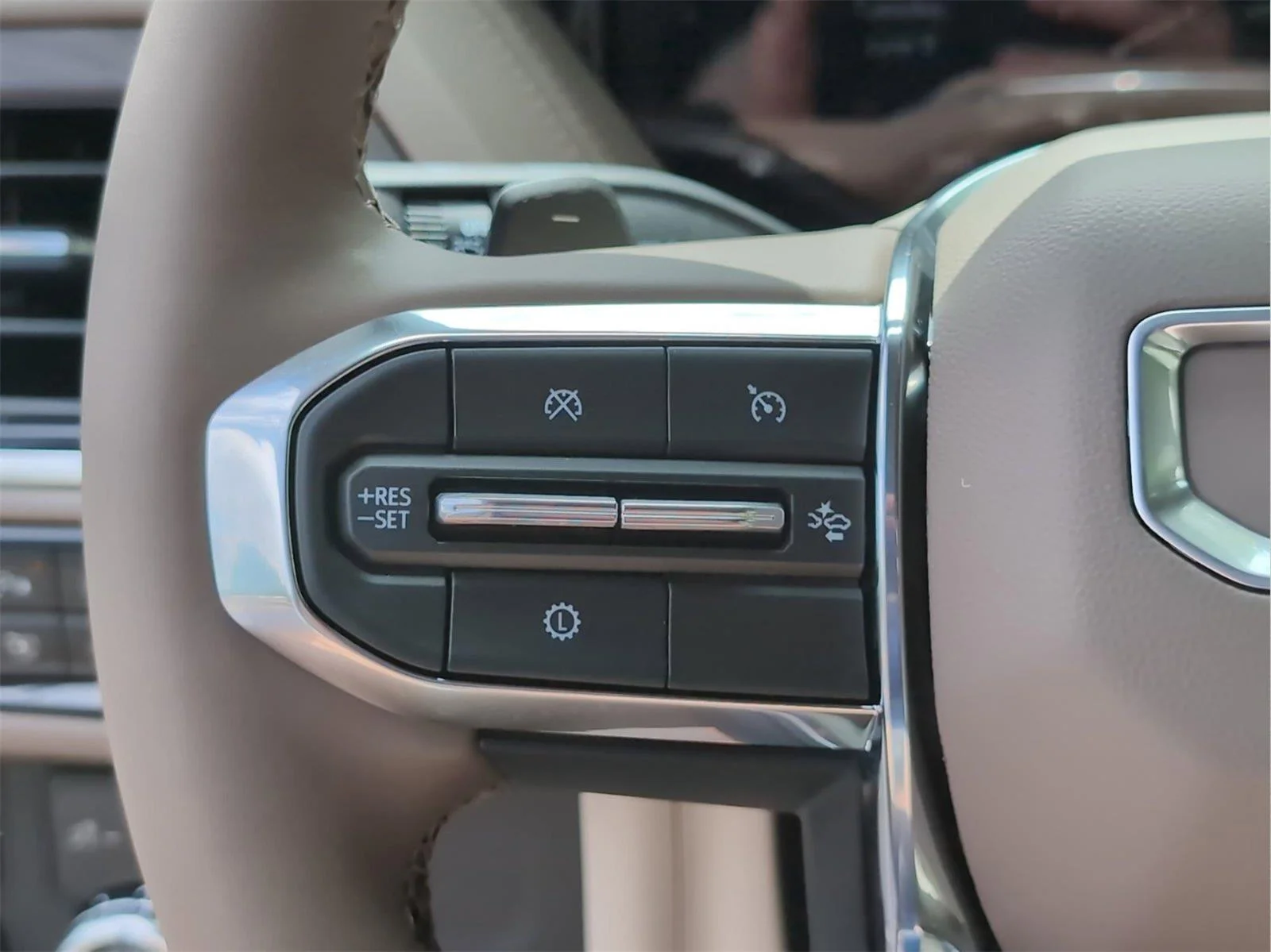 New 2026 Glacier White Tricoat GMC Denali image 13