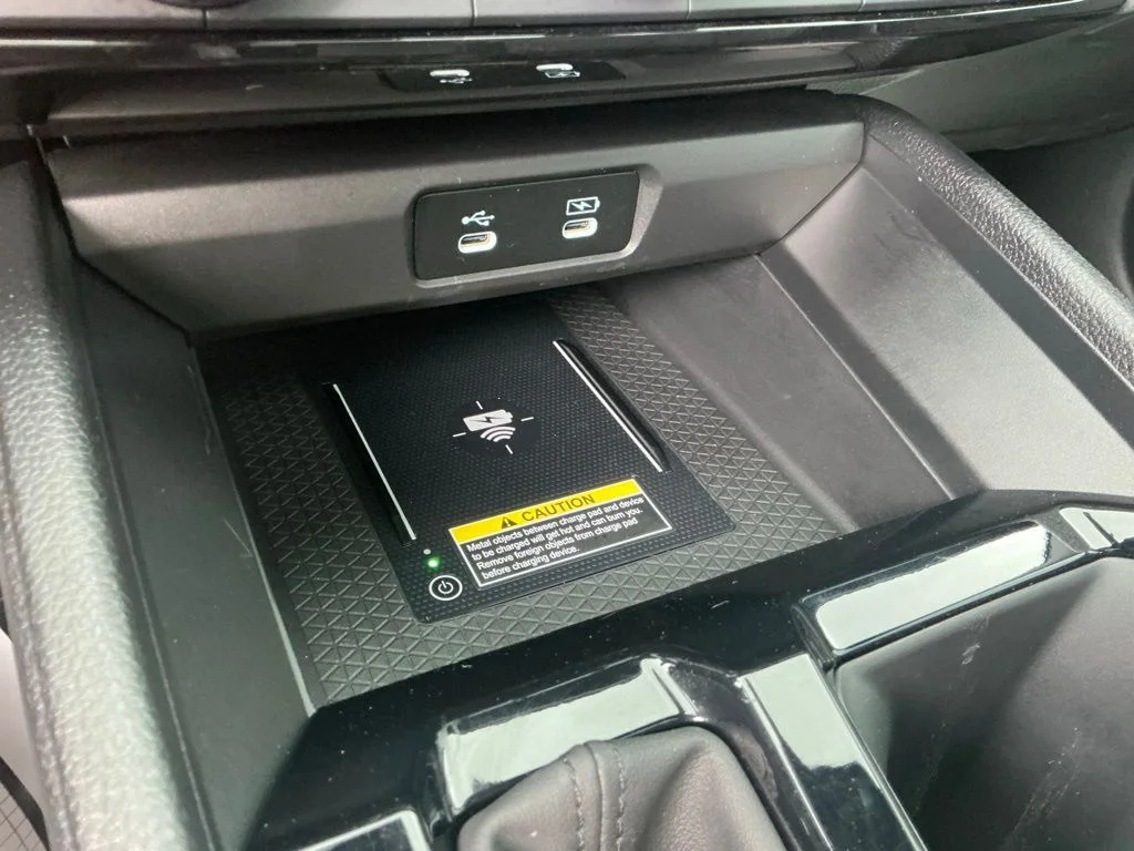 Used 2025  Honda Sport-L image 37