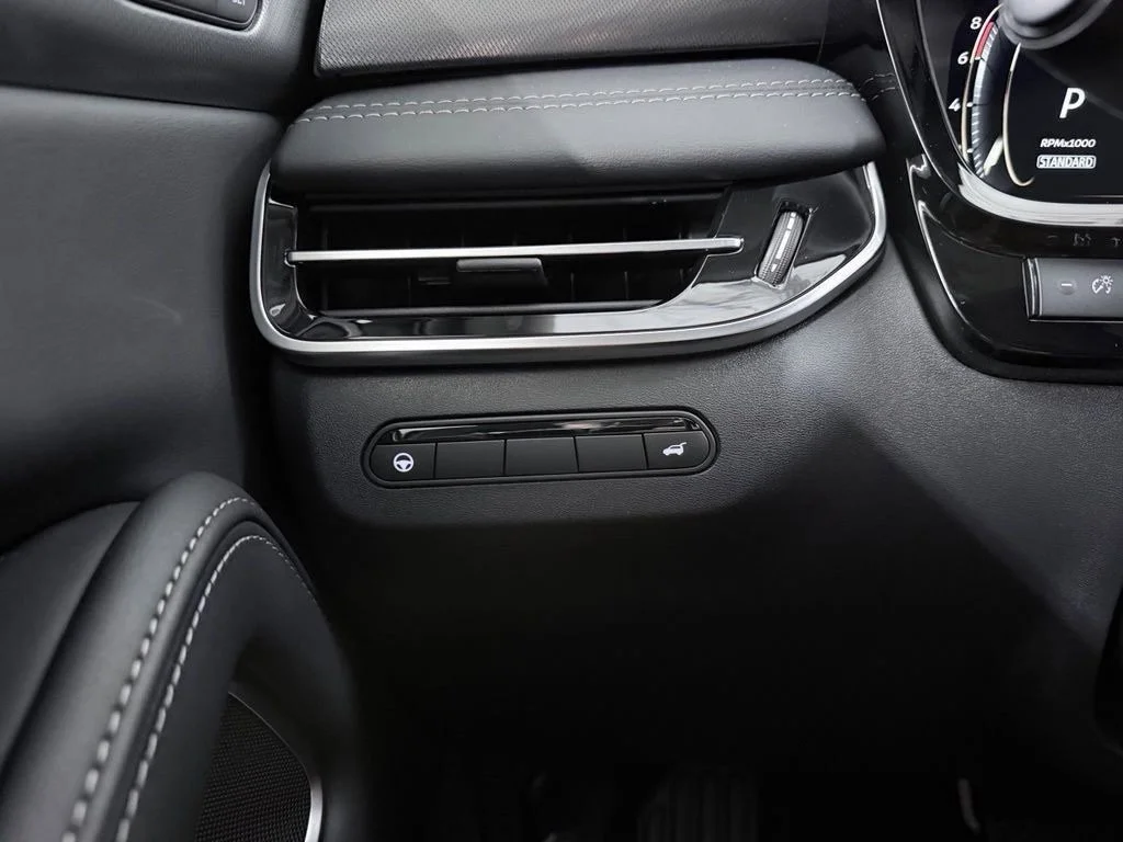 2027 INFINITI QX60 LUXE - Photo 34
