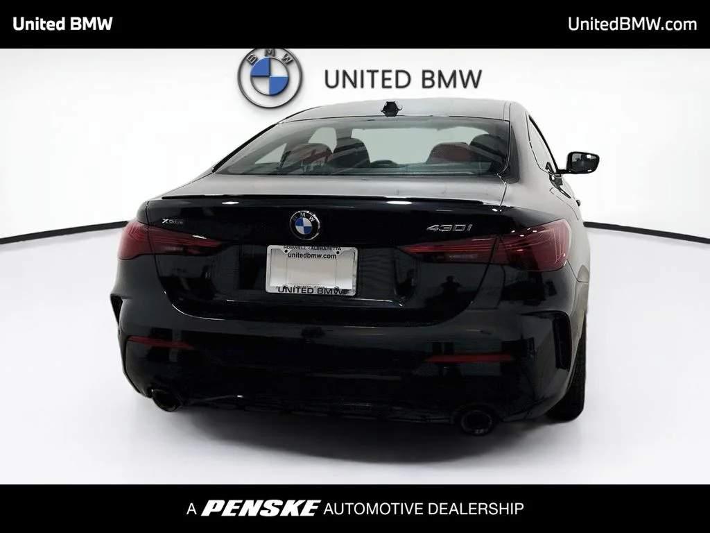 New 2027 Black Sapphire Metallic BMW 430i xDrive image 6