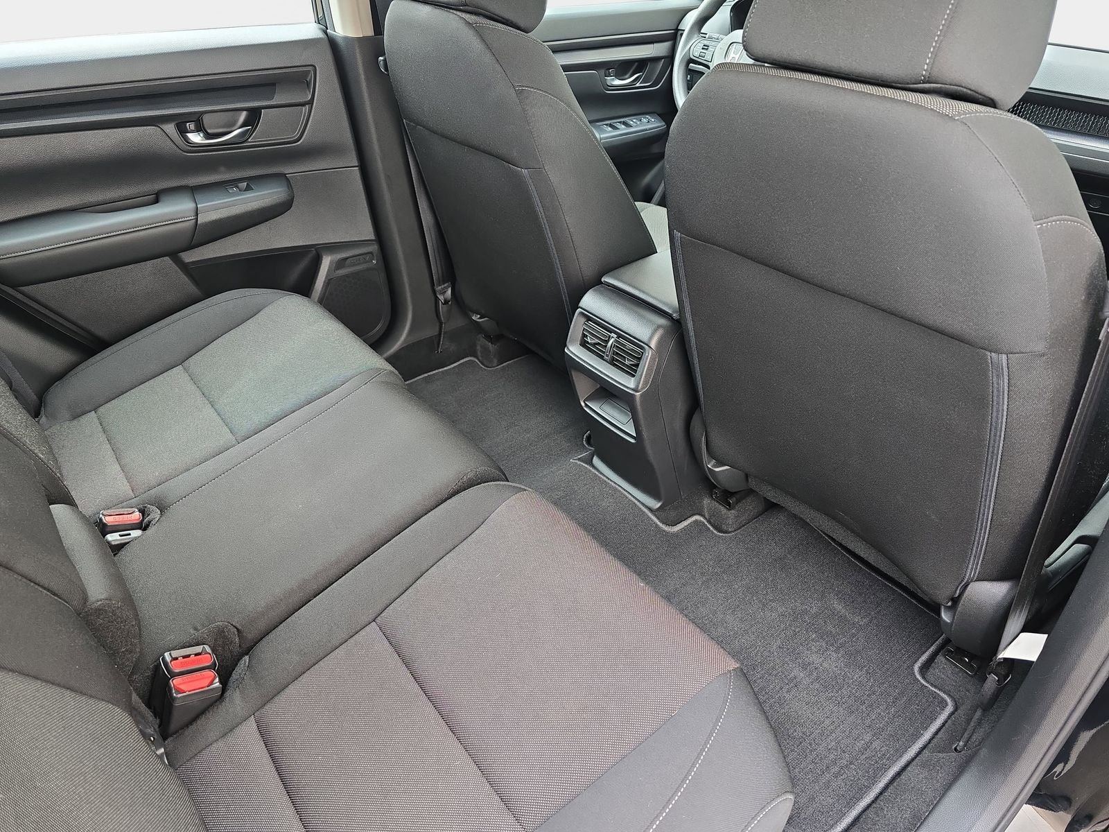 Used 2024  Honda LX image 13