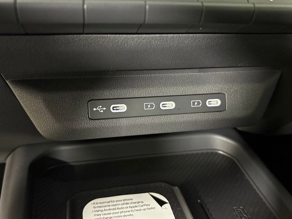 New 2027 Frost Blue / Black Roof Kia X-Line S image 27