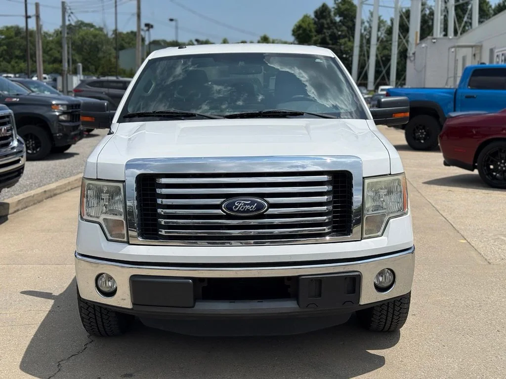 Used 2011 Silver Ford XLT image 3