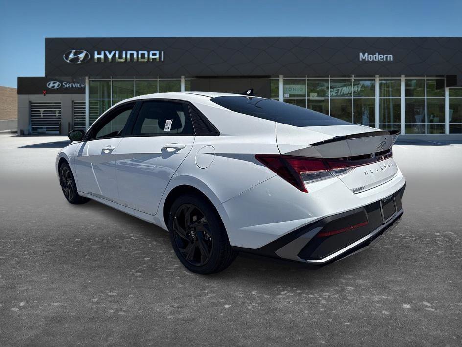 New 2026 Serenity White Hyundai SEL Sport image 4