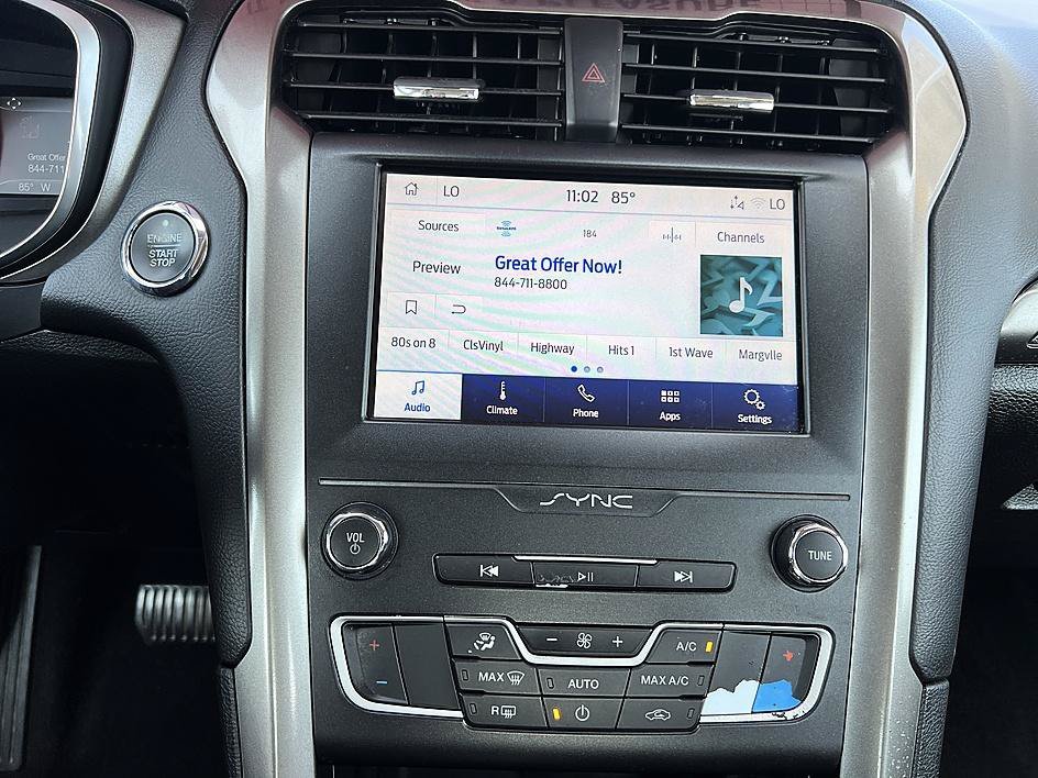 Used 2019 Magnetic Ford SE image 24
