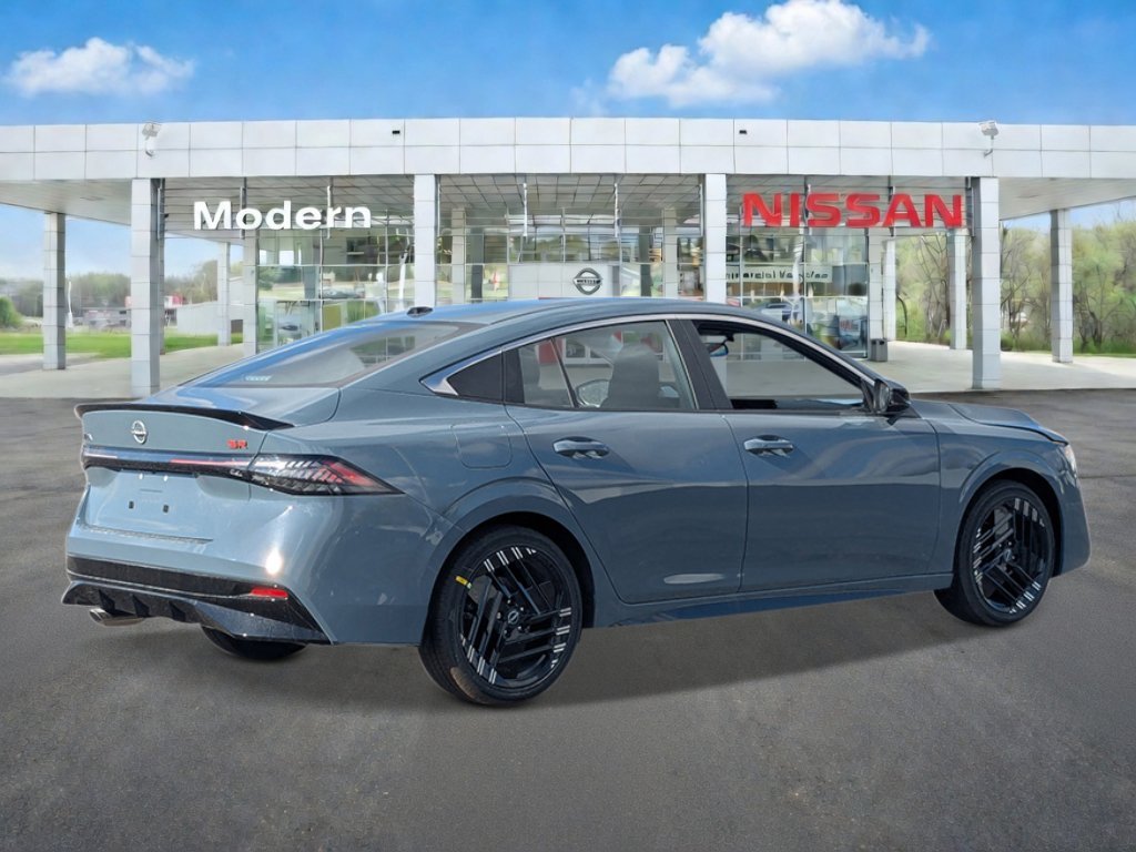 New 2026 Atlantic Gray Metallic Nissan SR image 5