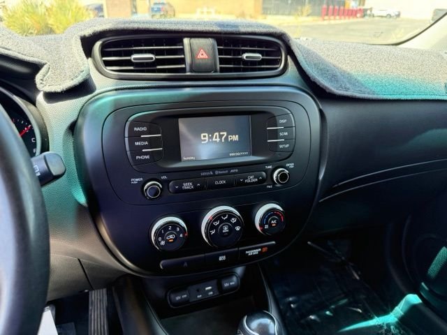 2016 Kia Soul + - Photo 19