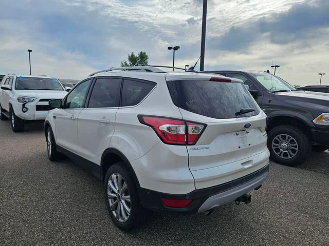 Used 2018 White Platinum Clearcoat Metallic Ford Titanium image 36