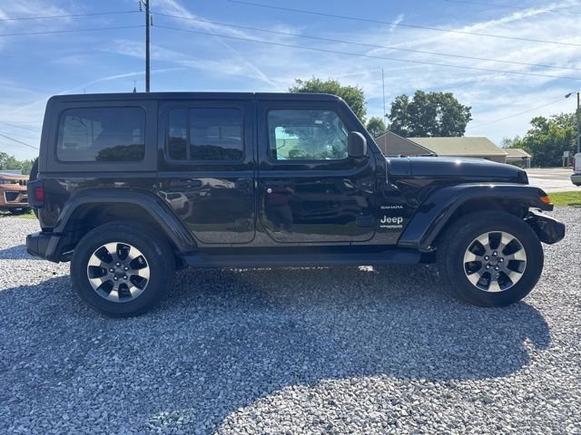 Used 2019 Black Jeep Unlimited Sahara image 6