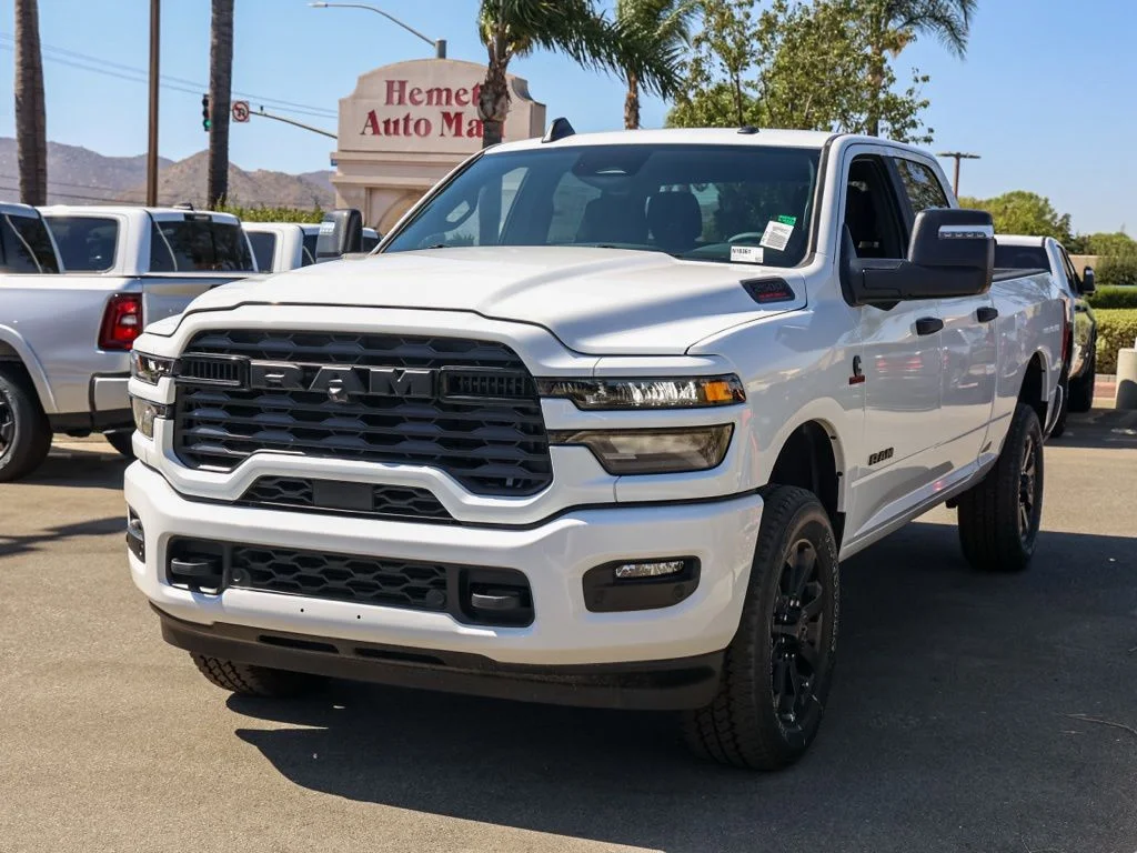 New 2026 Bright White Clear-Coat Exterior Paint RAM Big Horn Night Edition image 7