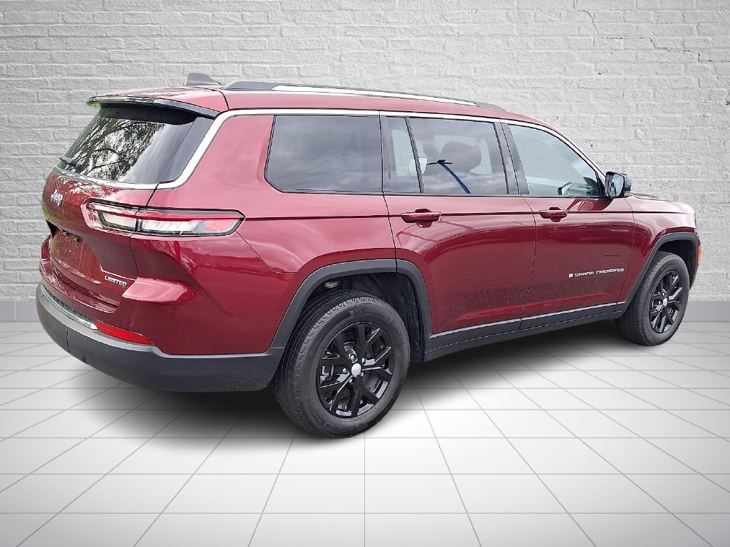 Used 2024 Red Jeep Limited image 4