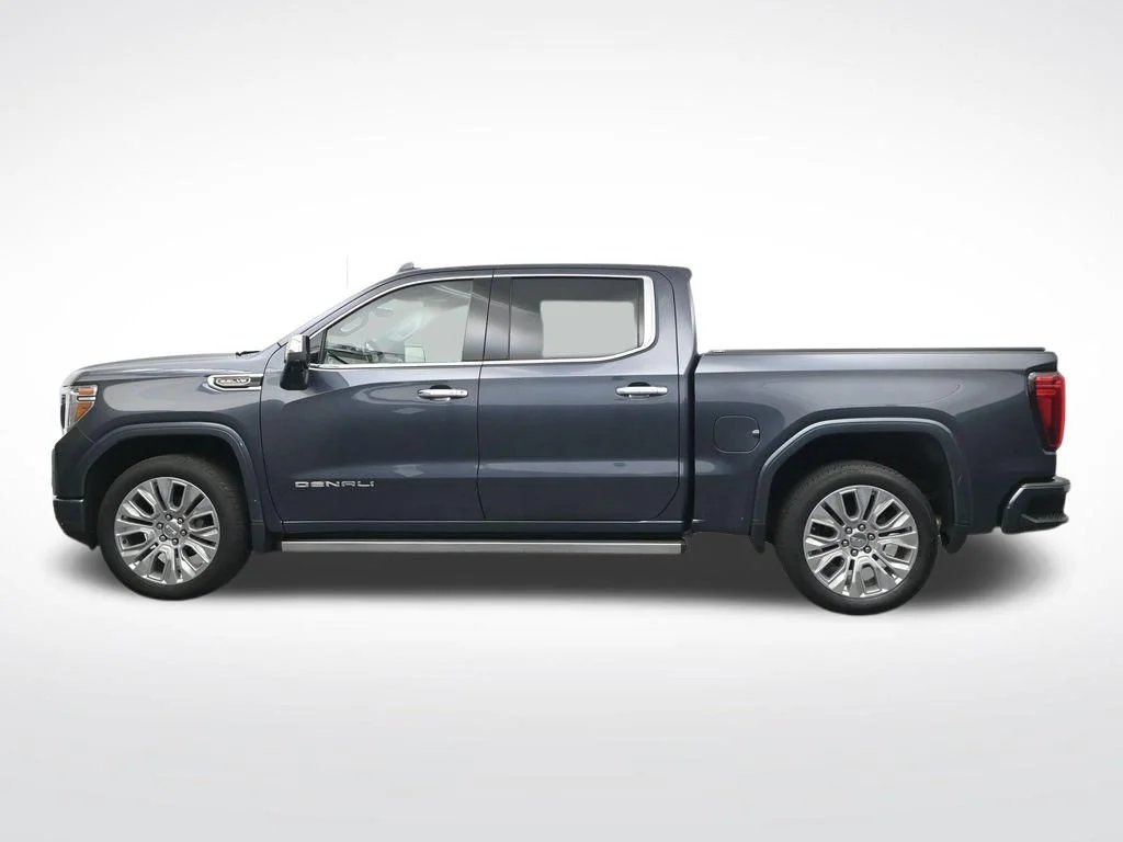 Used 2022 Blue GMC Denali image 10