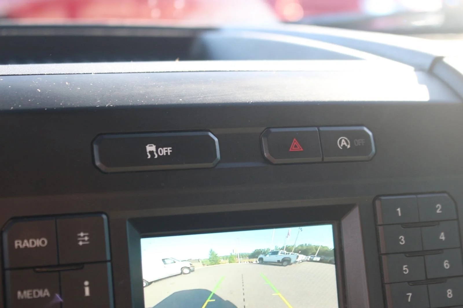 Used 2020 White Ford XL image 25