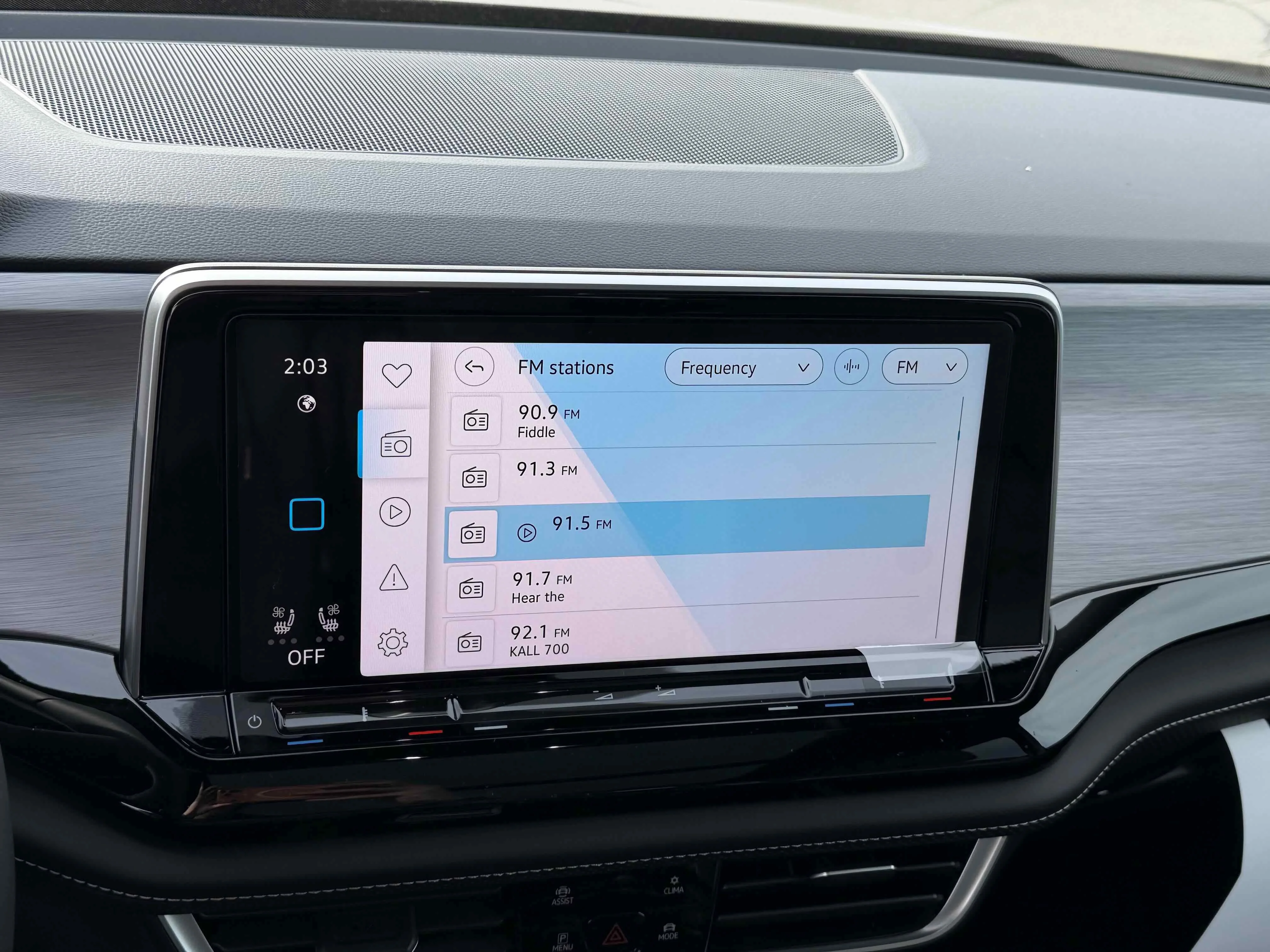 New 2026 Gray Volkswagen 2.0T SE w/Technology image 22