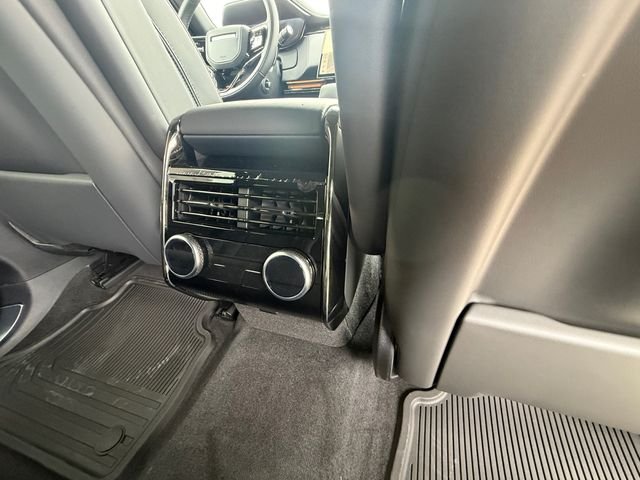New 2026 Ostuni Pearl White Land Rover Dynamic SE image 17