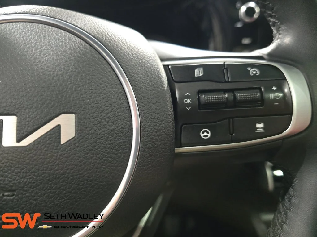 Used 2023 Gray Kia GT-Line image 18